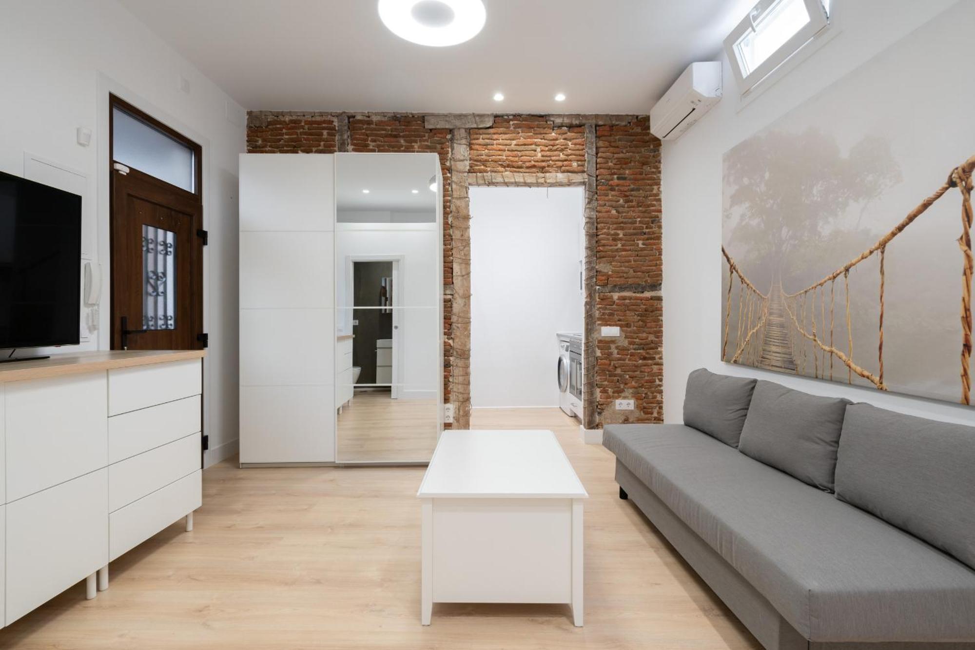 Loft Para 4 Personas En Cuatro Caminos Alquiler Temporal Madrid Esterno foto