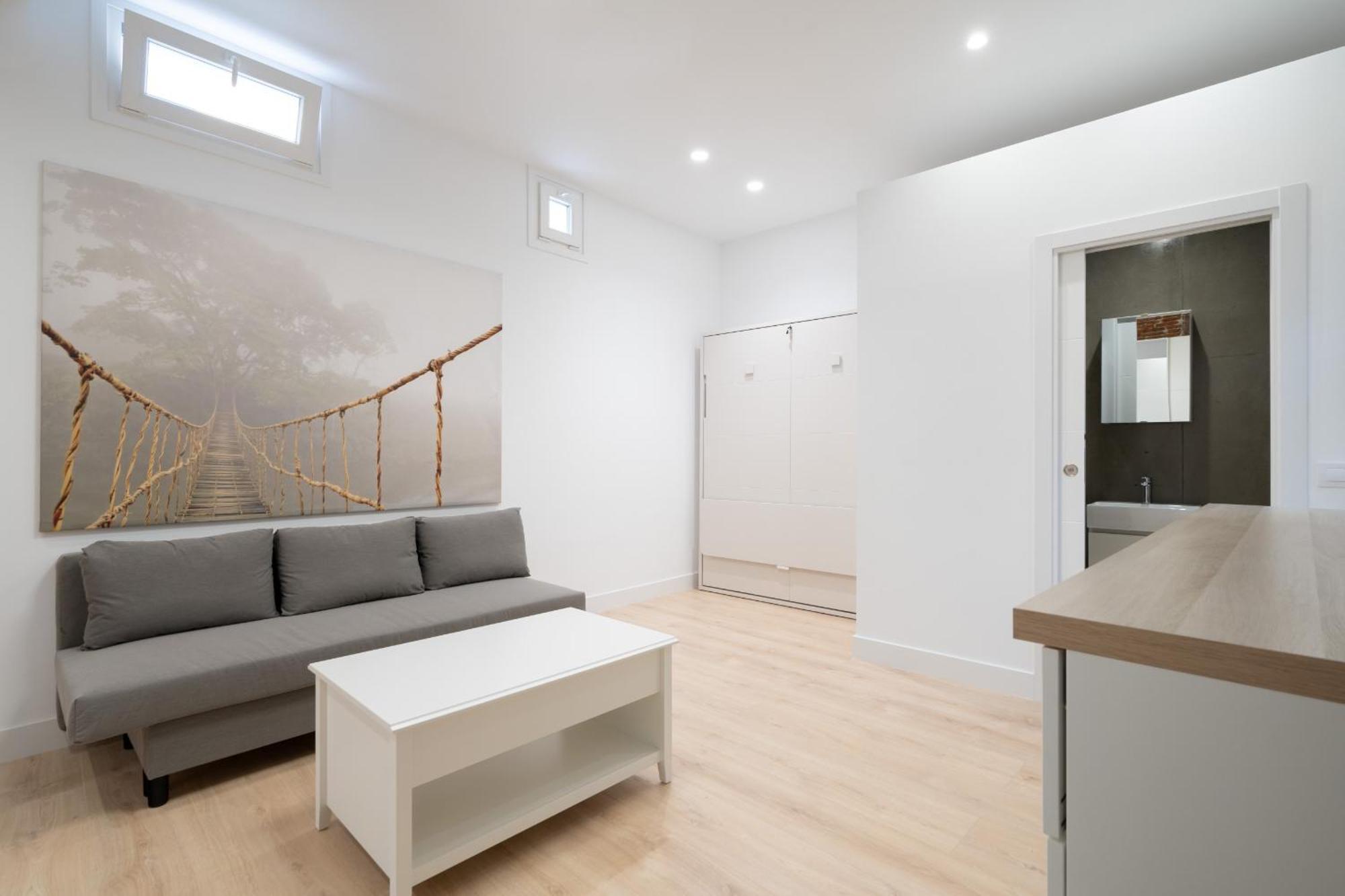 Loft Para 4 Personas En Cuatro Caminos Alquiler Temporal Madrid Esterno foto
