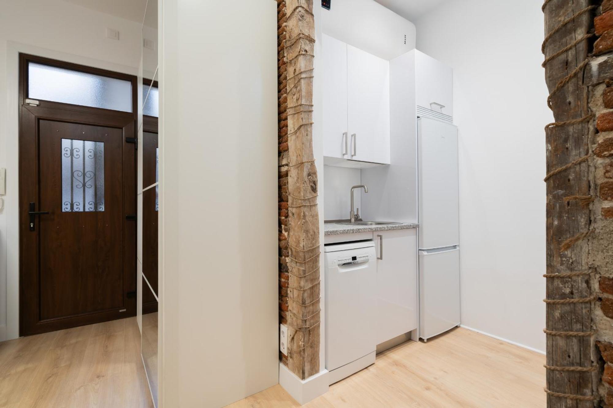 Loft Para 4 Personas En Cuatro Caminos Alquiler Temporal Madrid Esterno foto