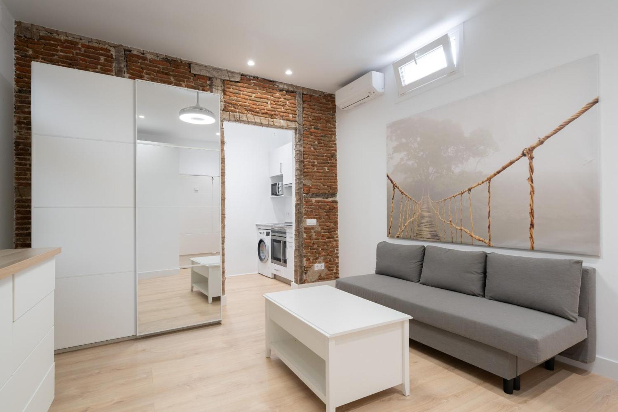 Loft Para 4 Personas En Cuatro Caminos Alquiler Temporal Madrid Esterno foto